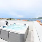 Sea Heaven Apartment
