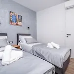 Sea Heaven Apartment