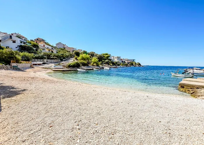 Sea Heaven Σίμπενικ